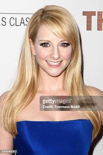 melissa rauch sexy|1,780 Melissa Rauch Photos Stock Photos & High。